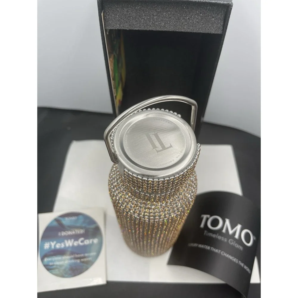 TOMO Luxury Water Bottle In Box 25oz In Gold Sky New In Box Crystals.(43) - Picture 5 of 9